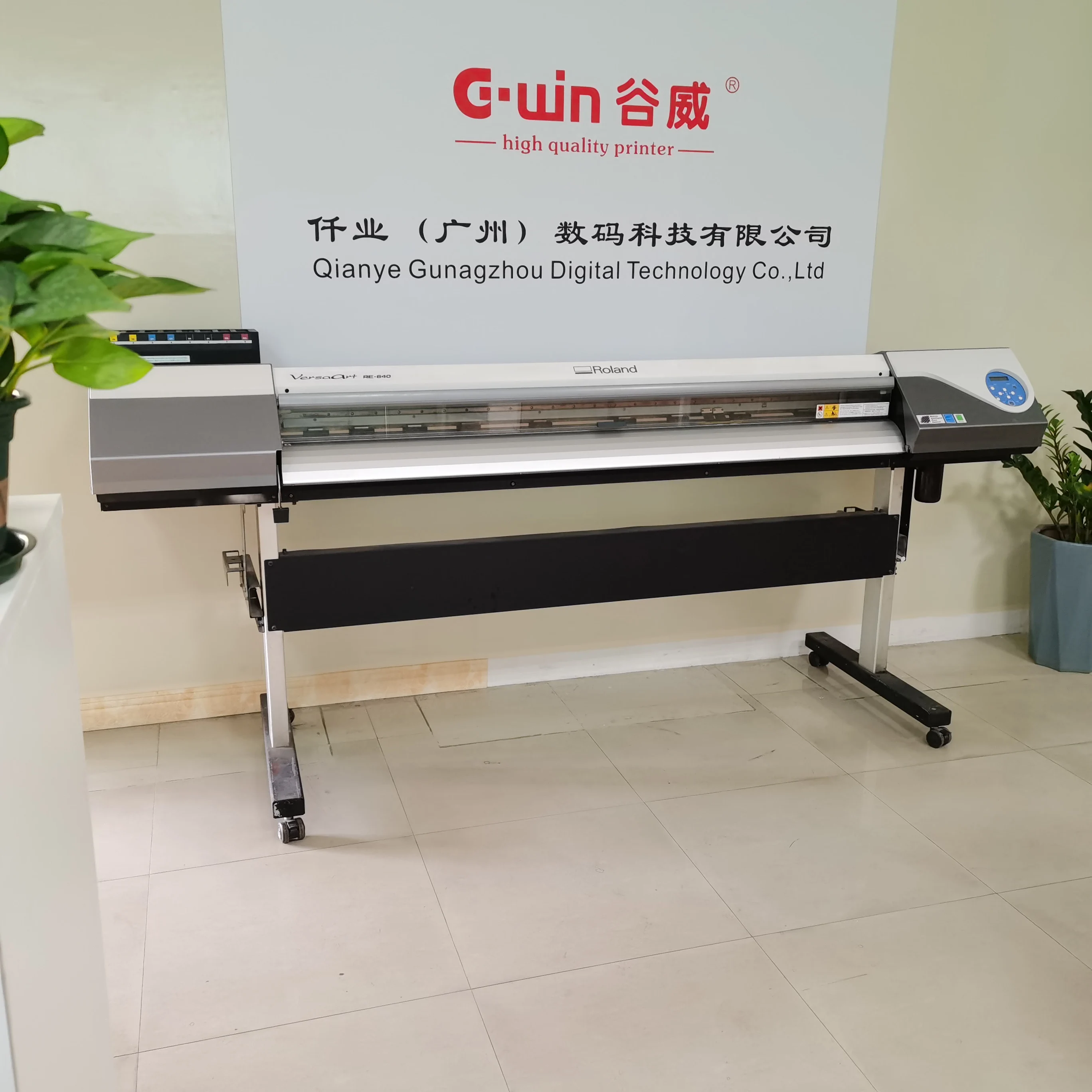 vinyl printing machine  Used roland Versa express  Re640  with good conditions for machine labeling printer