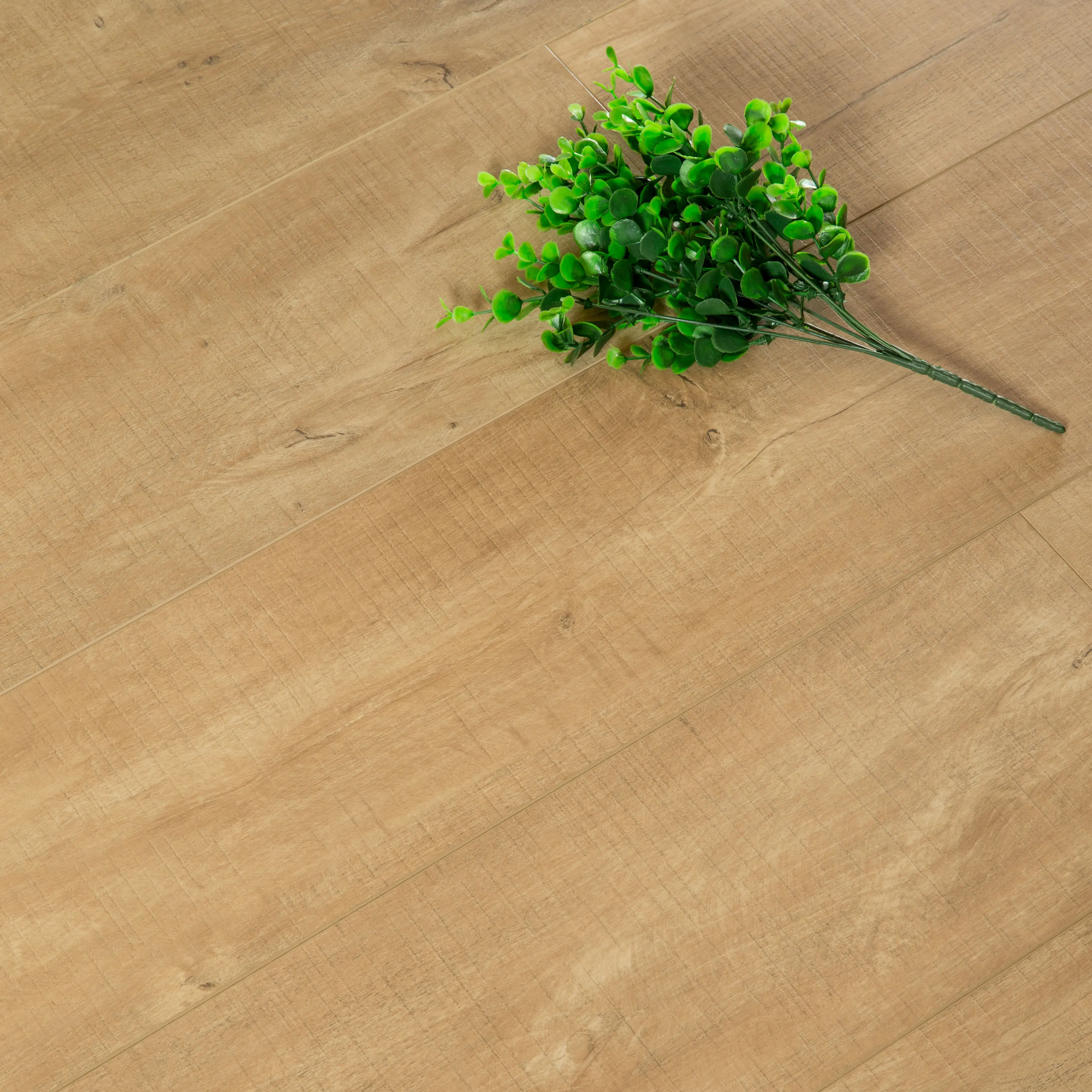 Germany technology  decking laminate wood flooring 7mm 8mm 12mm laminated flooring indoor wooden