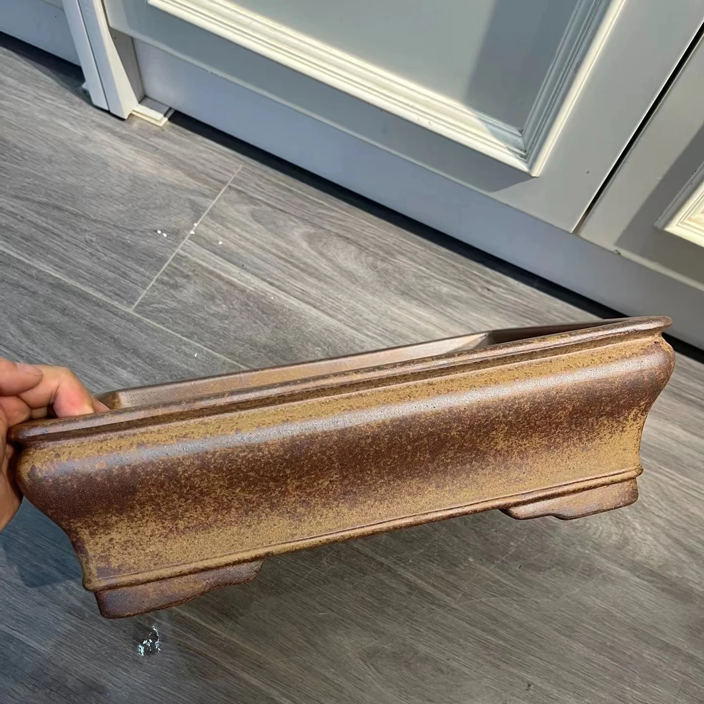 Handmade Yixing gold sand rectangle shape bonsai pot with line design and surface polishing