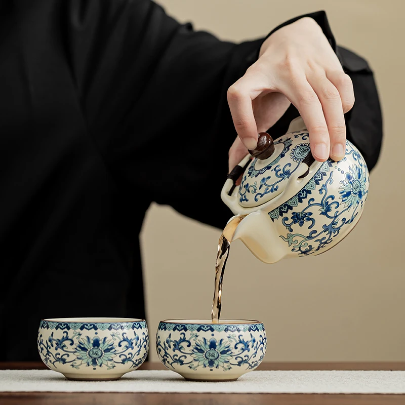 Chinese Ru Kiln Blue White Ceramic Tea Set Portable Travel Tea Infuser Teapot Cup with Tray for Coffee or Gifts