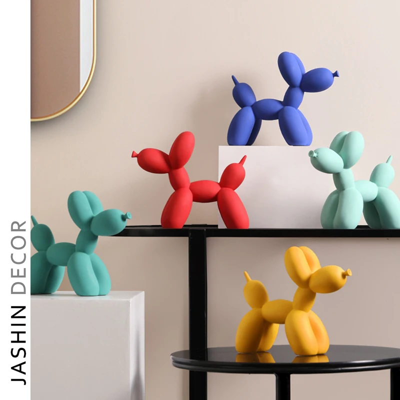Nordic balloon dog decoration resin creative simple living room table top resin ornaments balloon dog