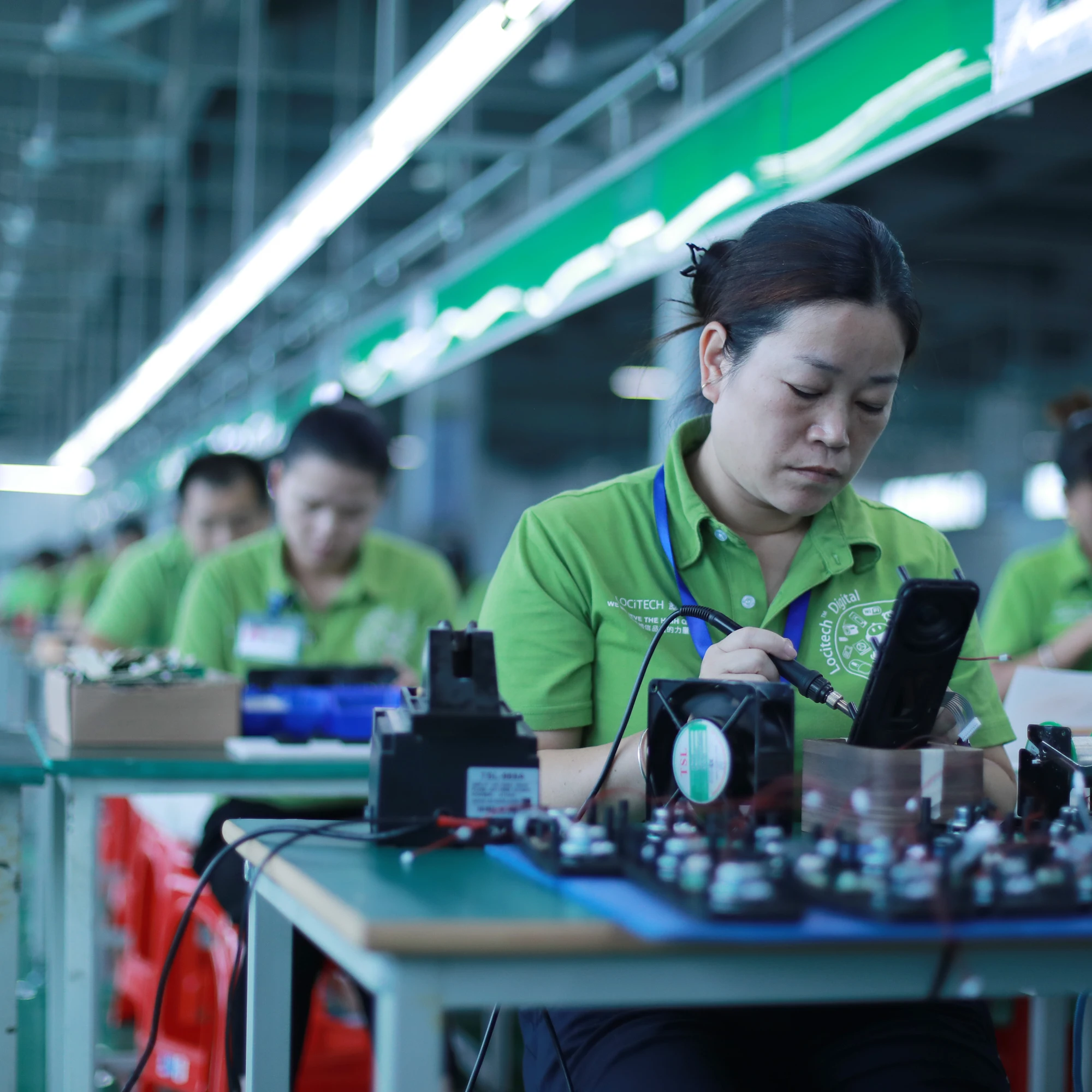 
D7 Home radio DAB Wifi internet radio 2.4inch TFT color display 