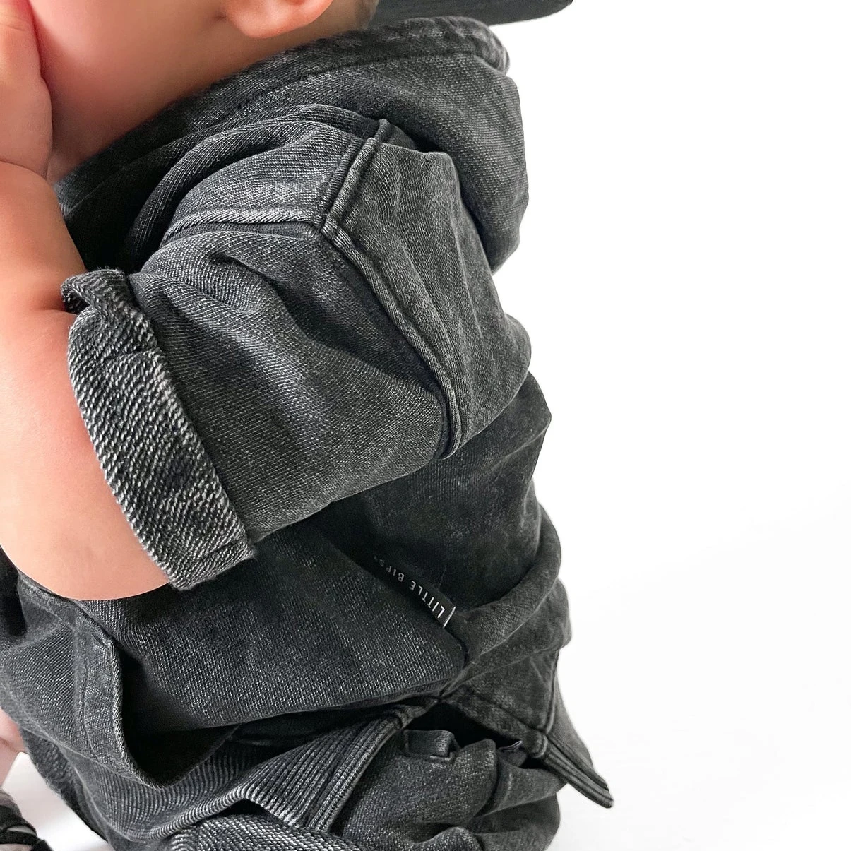 Custom OEM kids Sportswear Soft bamboo Cotton Baby Girls Hoodie Tops Pants Outfits Letter Spring Fall Casual short sleeve hoodie