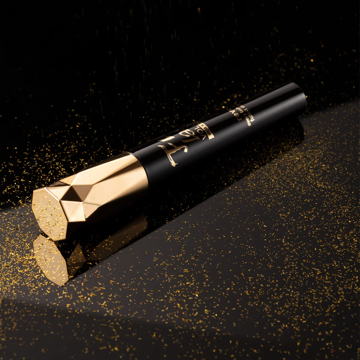 Menow M325 Waterproof Mascara 3D Long and Thick