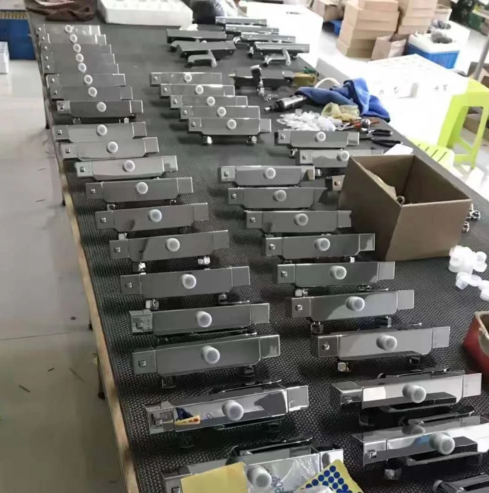 Thermostatic shower 2.jpg