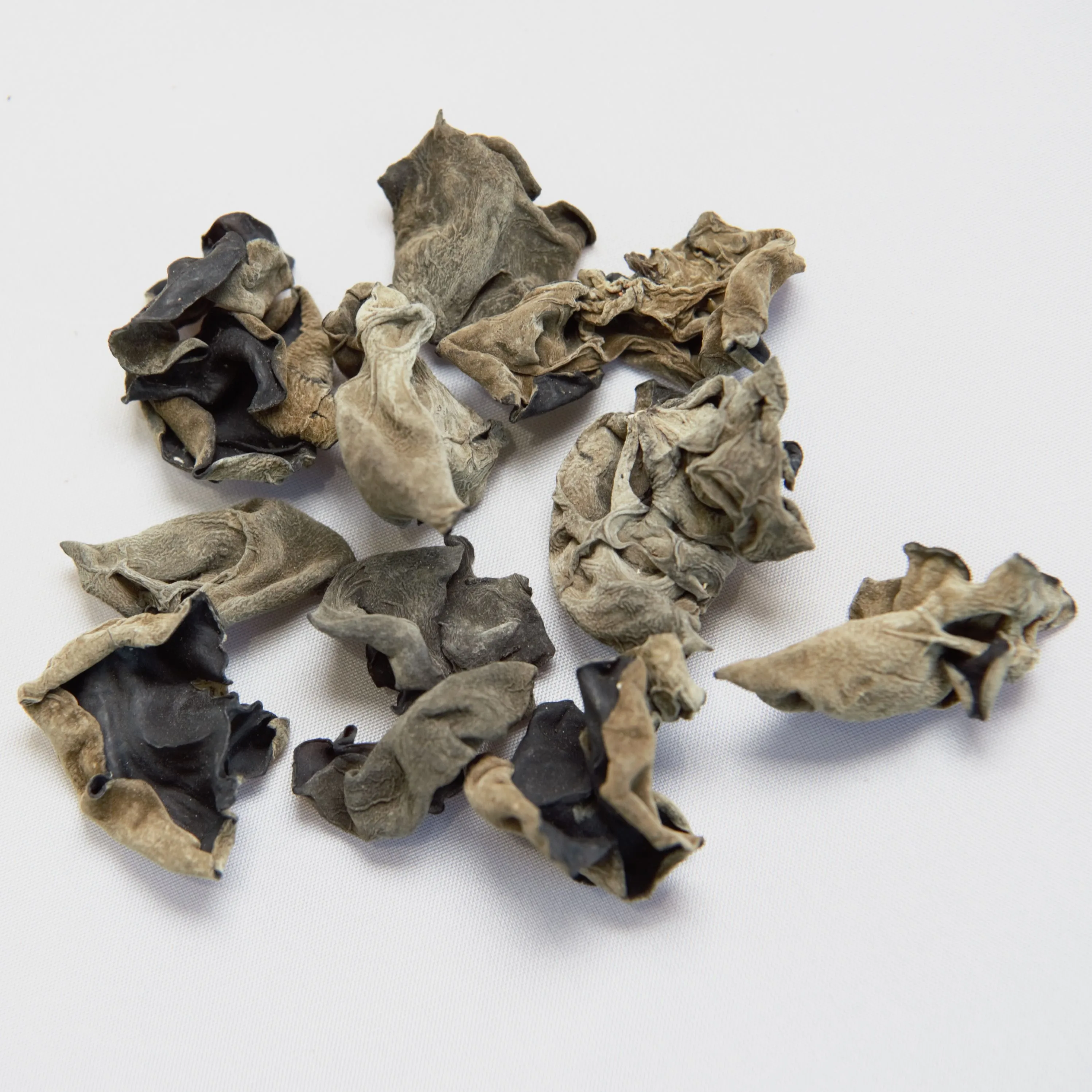 
Hot selling wild black fungus taste good nutrient rich fresh dried black fungus for buyers to use 