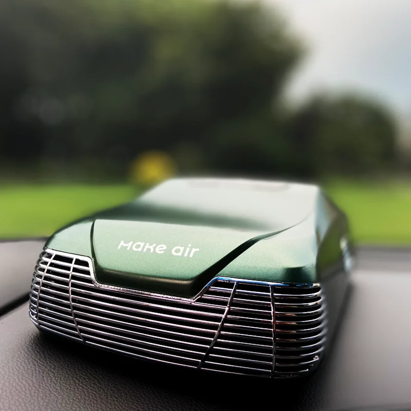 HEPA Car Air Purifier Mini Desktop Air Purifier Low Noise Portable USB Car Air Cleaner