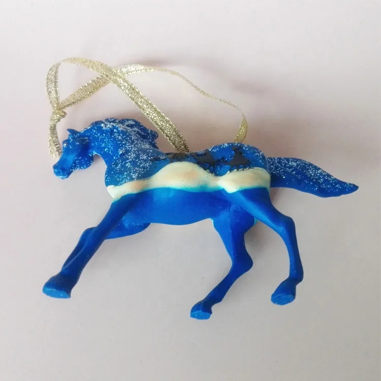 
personalized horse hanging Christmas ornament type mini resin horse statue for sale 