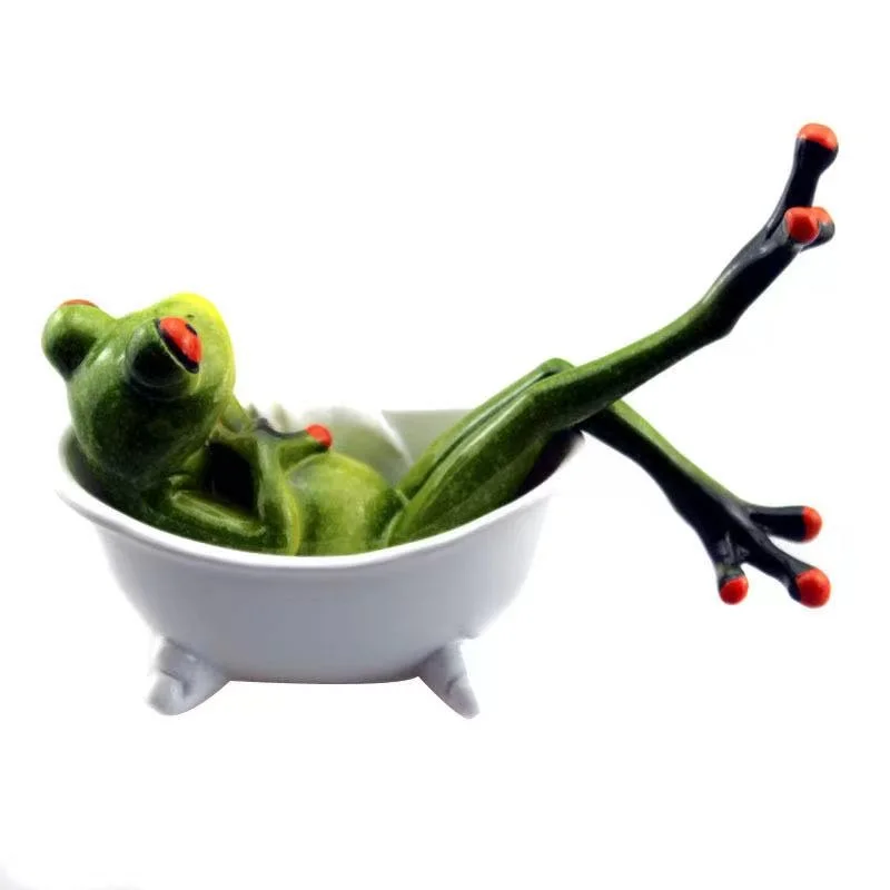 Cute Funny Green Frog Figurines Lying in The Bathtub Frog Sculpture Statue for Home Desk Bathroom Decoration
