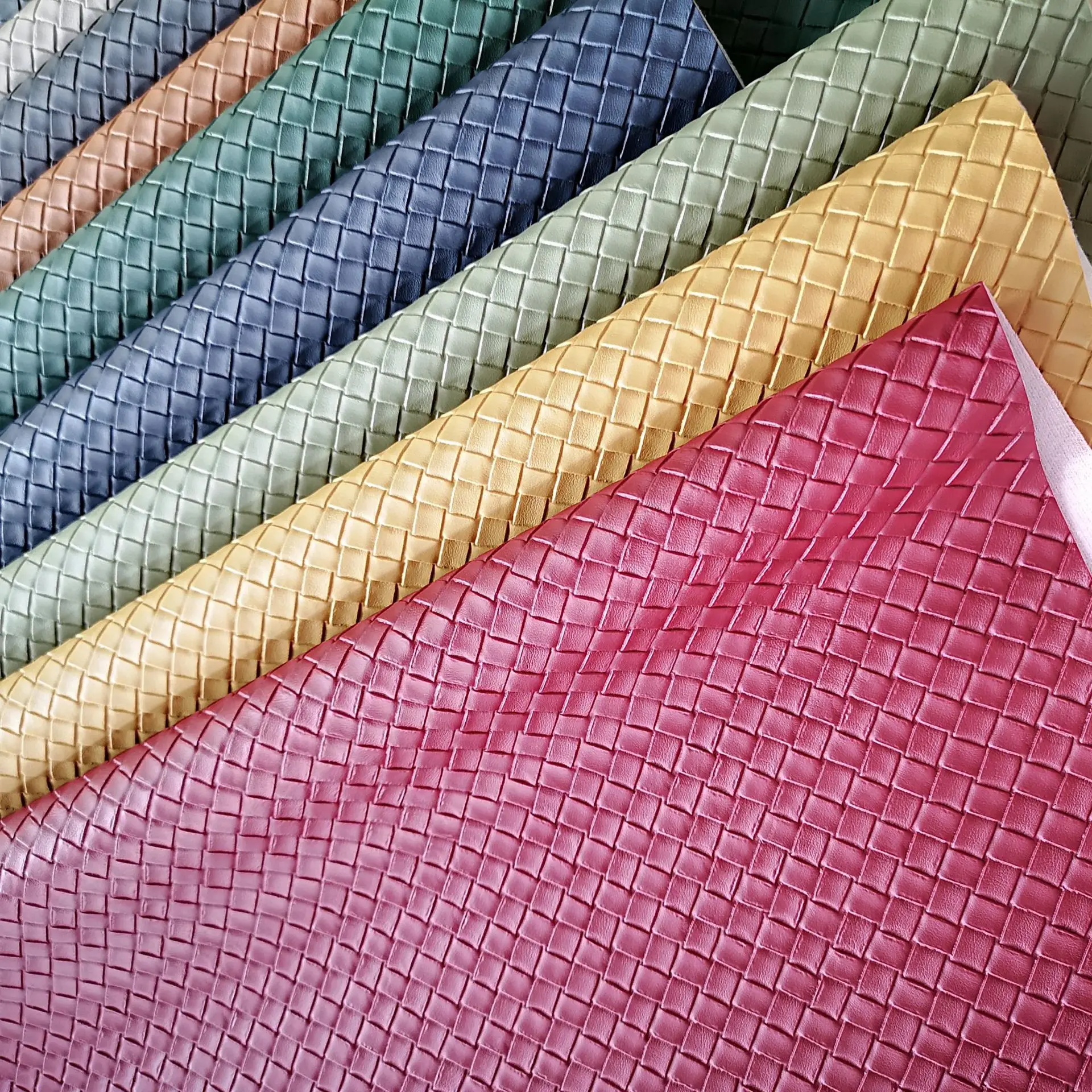 Waterproof 1mm Plaid Vinyl Fabric Artificial Faux Synthetic Weave PVC Leather for Bags Shoes Wallet Notebook Phone Case Cover