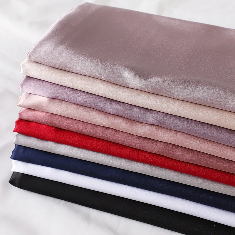 Wholesale High Quality Lightweight Malaysia Ladias Plain Color Satin Scarf Shawl Wrap Bawal Muna Muslim Women Silk Stain Hijabs