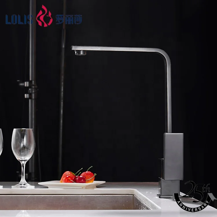 B0002-C-C Business fashion design single lever water long spout water sink modern brass taps faucet for kitchen sink