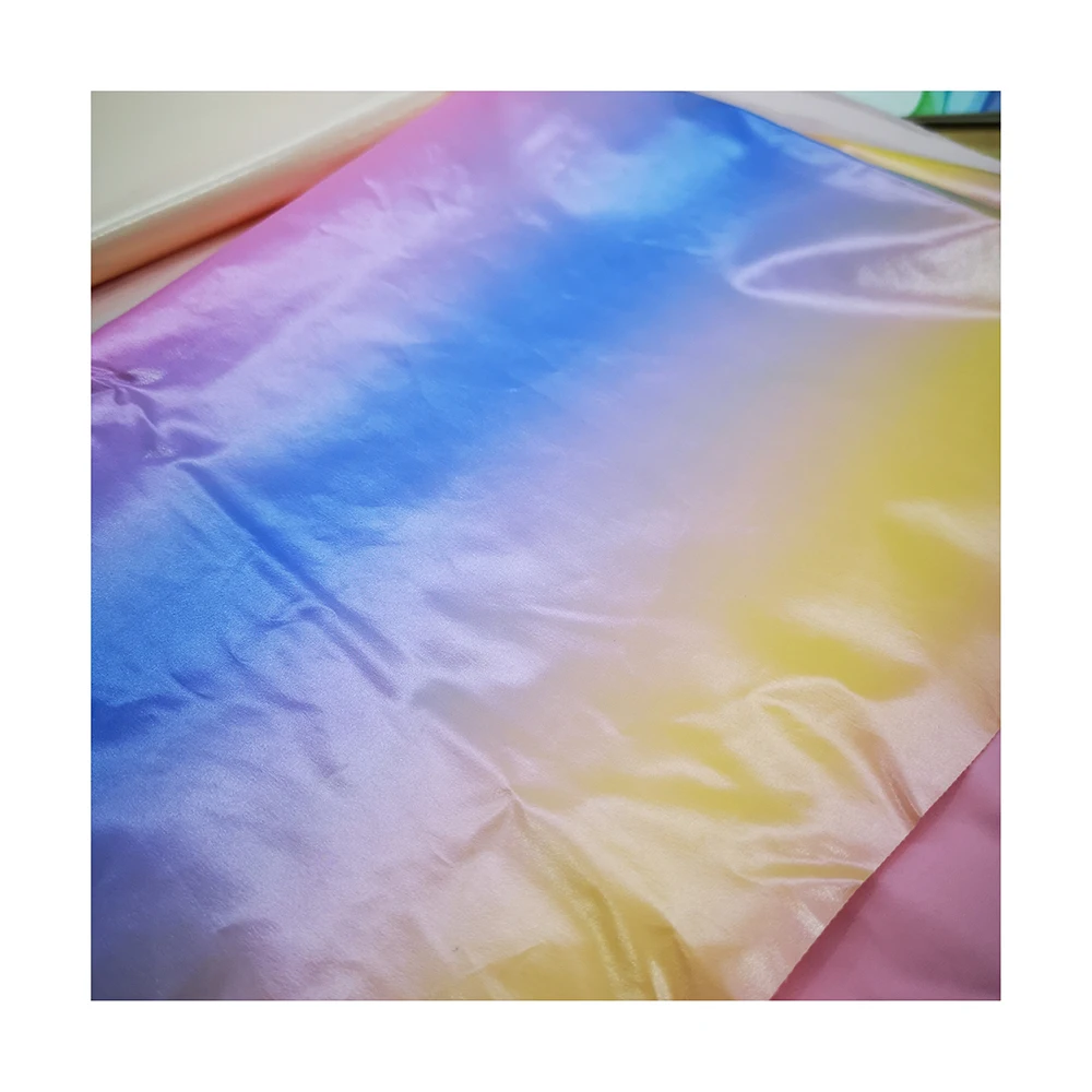  Foil Finishing Cheap Pink Taffeta Fabric For Street Style Down
