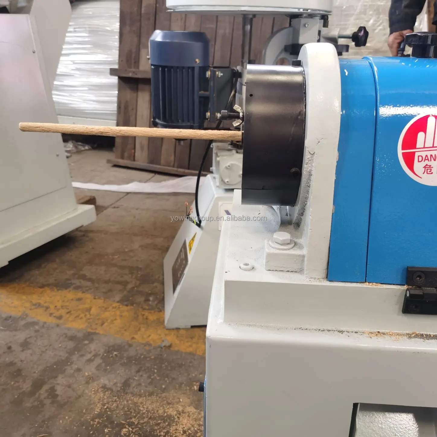 Yowing Wooden dowel fluted pins making machine MC9212