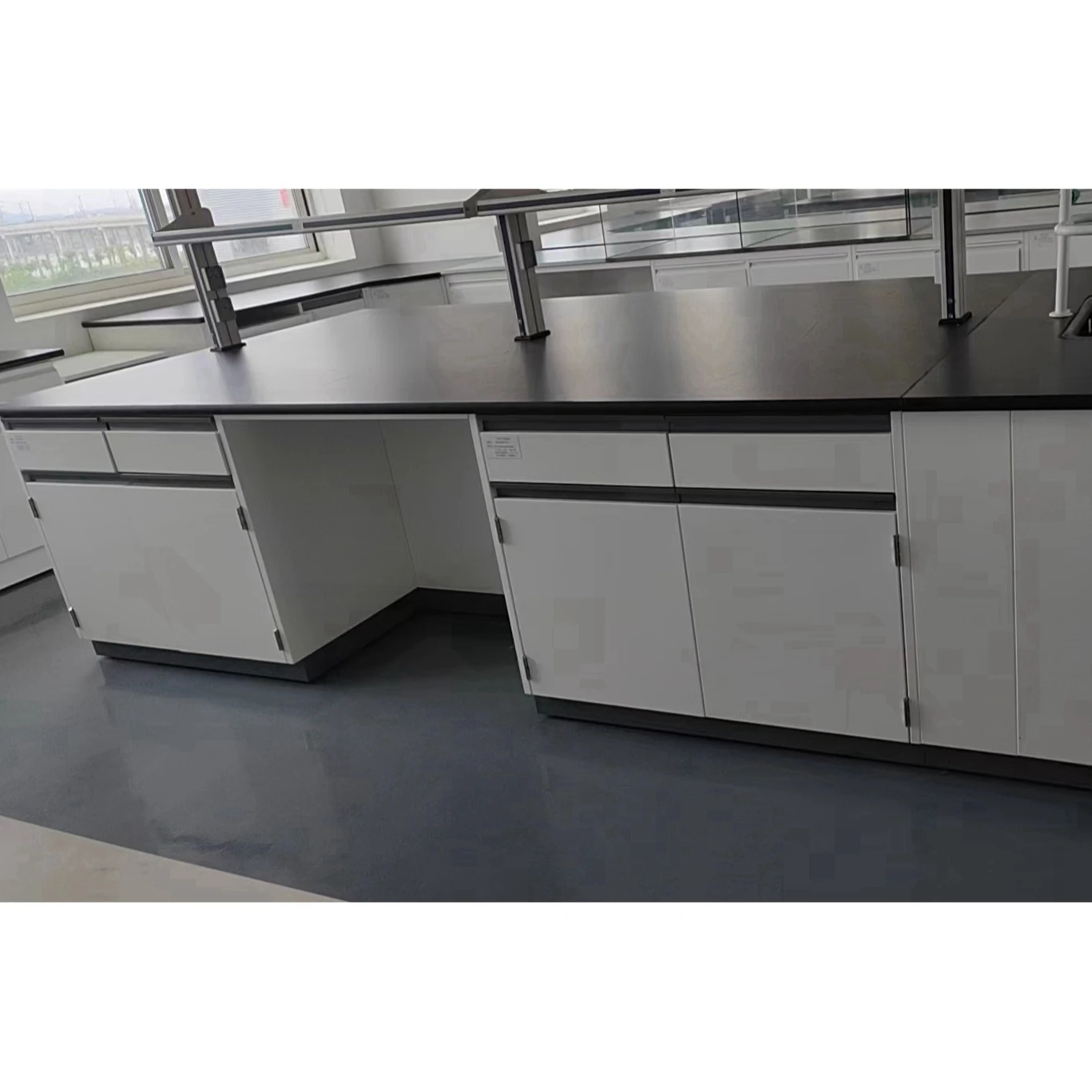 High Quality School University Chemical Resist Central Laboratory Workstation