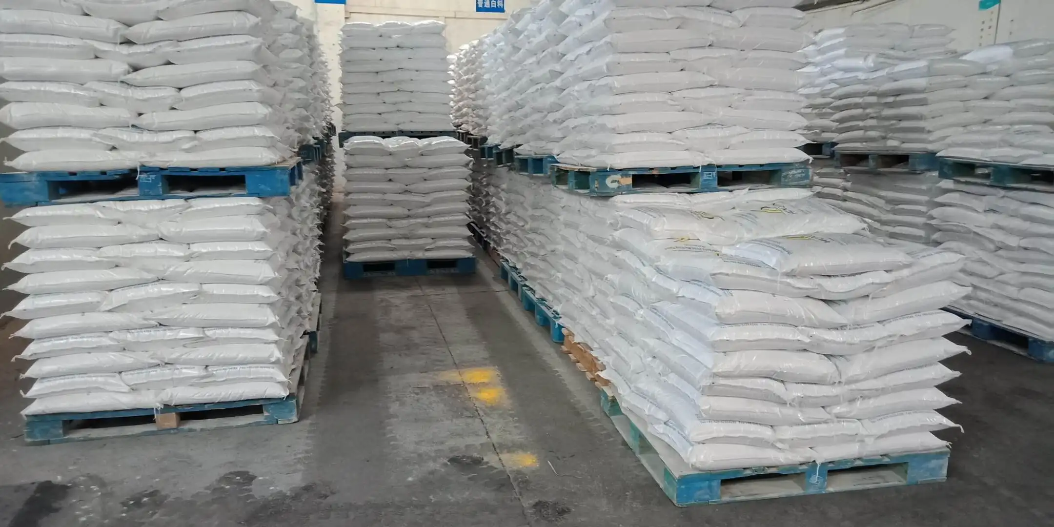 Road Marking Paint Hot Melt Paint Petroleum Resin For Thermoplastic Road Line Marking Petroleum Resin c5