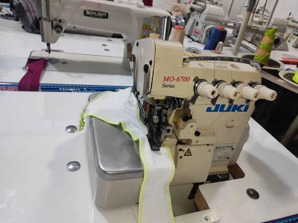 Available for sale Secondhand used MO-6800 series  Direct-drive High-speed Overlock / Safety Stitch sewing Machine