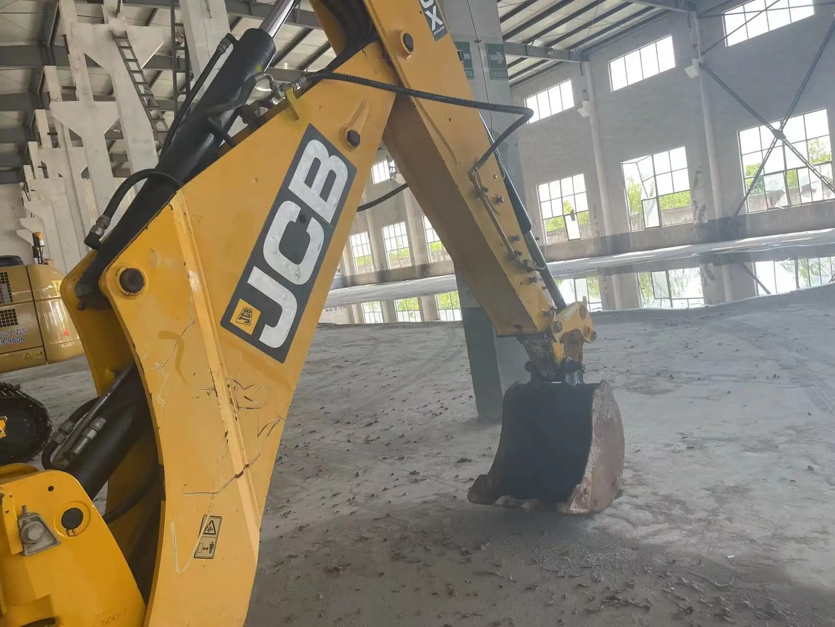 Б/у JCB 3CX 8-тонный экскаватор-погрузчик погрузчик-экскаватор 3cx-4t Подержанная машина