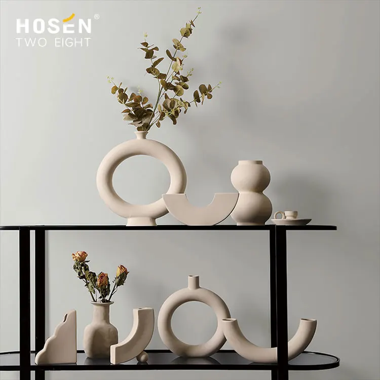 Home Accessories Minimalist Room Decor Unique Design Irregular Ceramic Vase New Fashion Flower Vases Artwork House Decoration