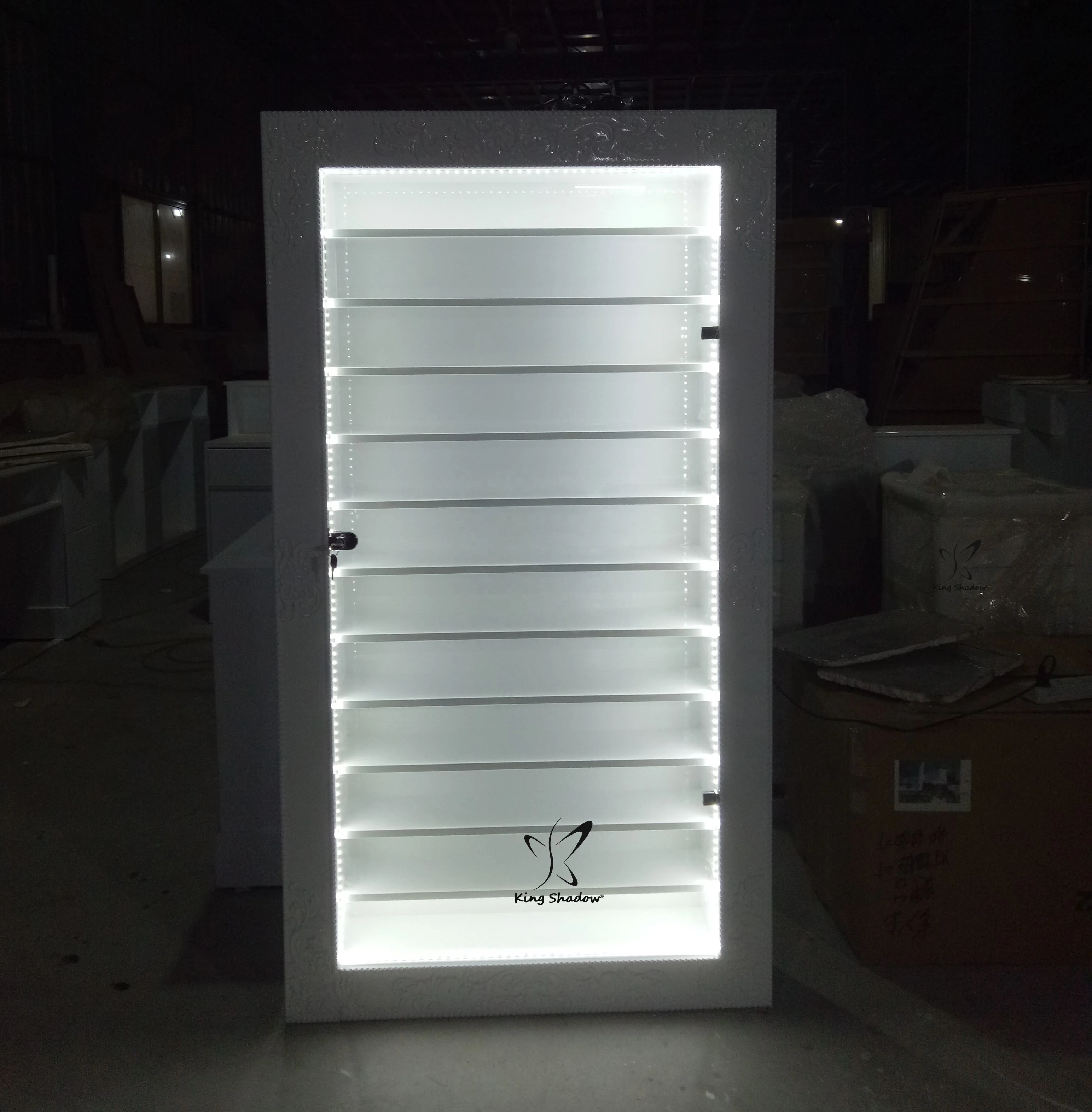 Classic French Style Nail Polish Rack Display LED White Store Display Rack High Capacity Metal Display Racks For Beauty Salon