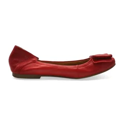 Wholesale guangzhou ladies soft comfort red leather flat shoes with thick sponge