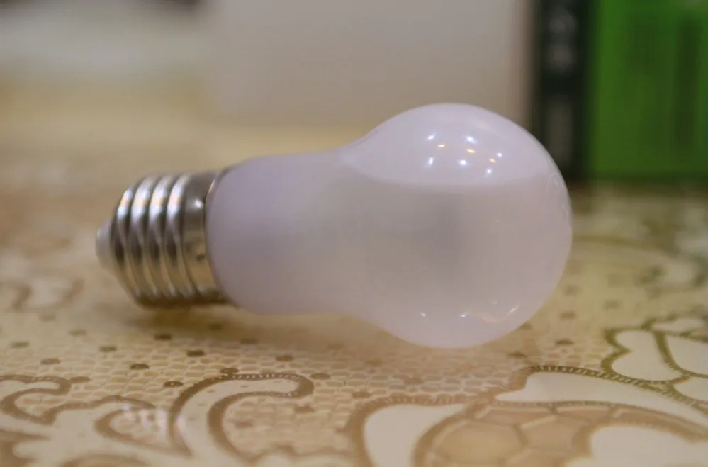  130лм/w high Lumen Низкая ватт водонепроницаемая со светодиодной подсветкой высокая плотность мощности энергосберегающие 10 Вт светодиодные лампы e27 e26