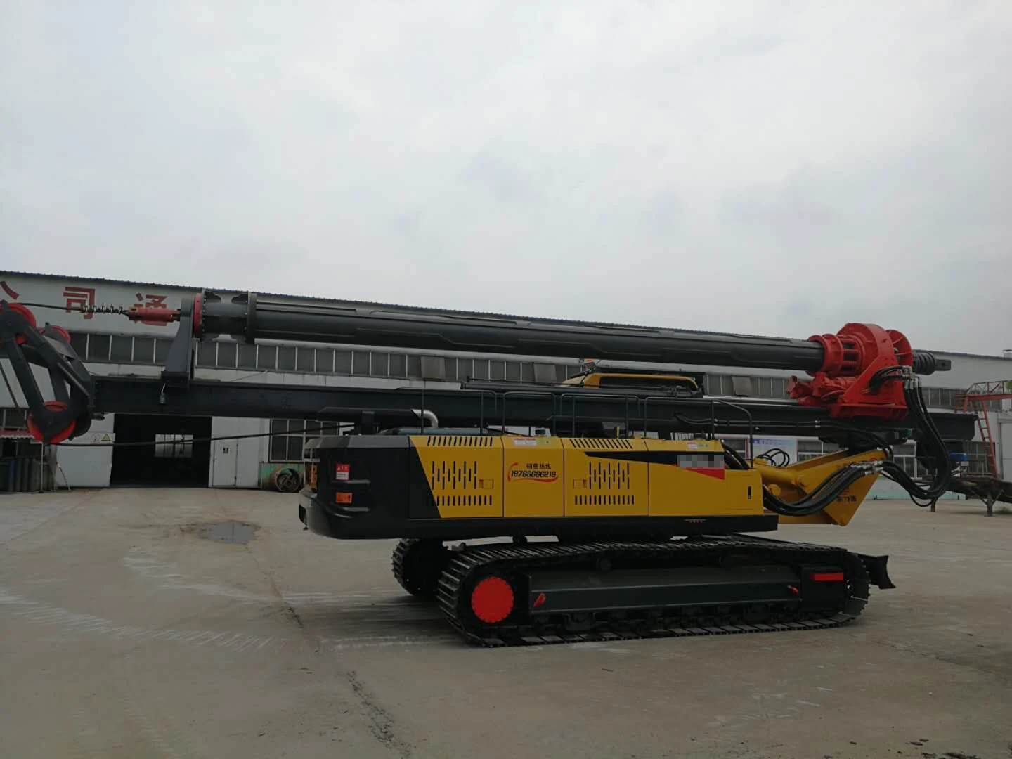  Роторная буровая установка DR-150 для гусеничного ворса
