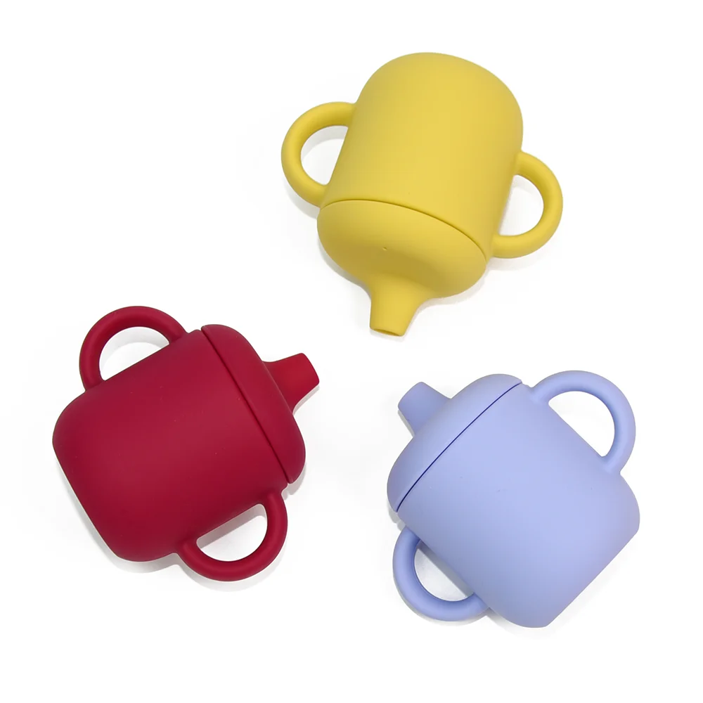 New Design Food Grade Silicone Baby Cup Customizable Silicone Cups Toddler Kids Silicone Sippy Cup With Handle
