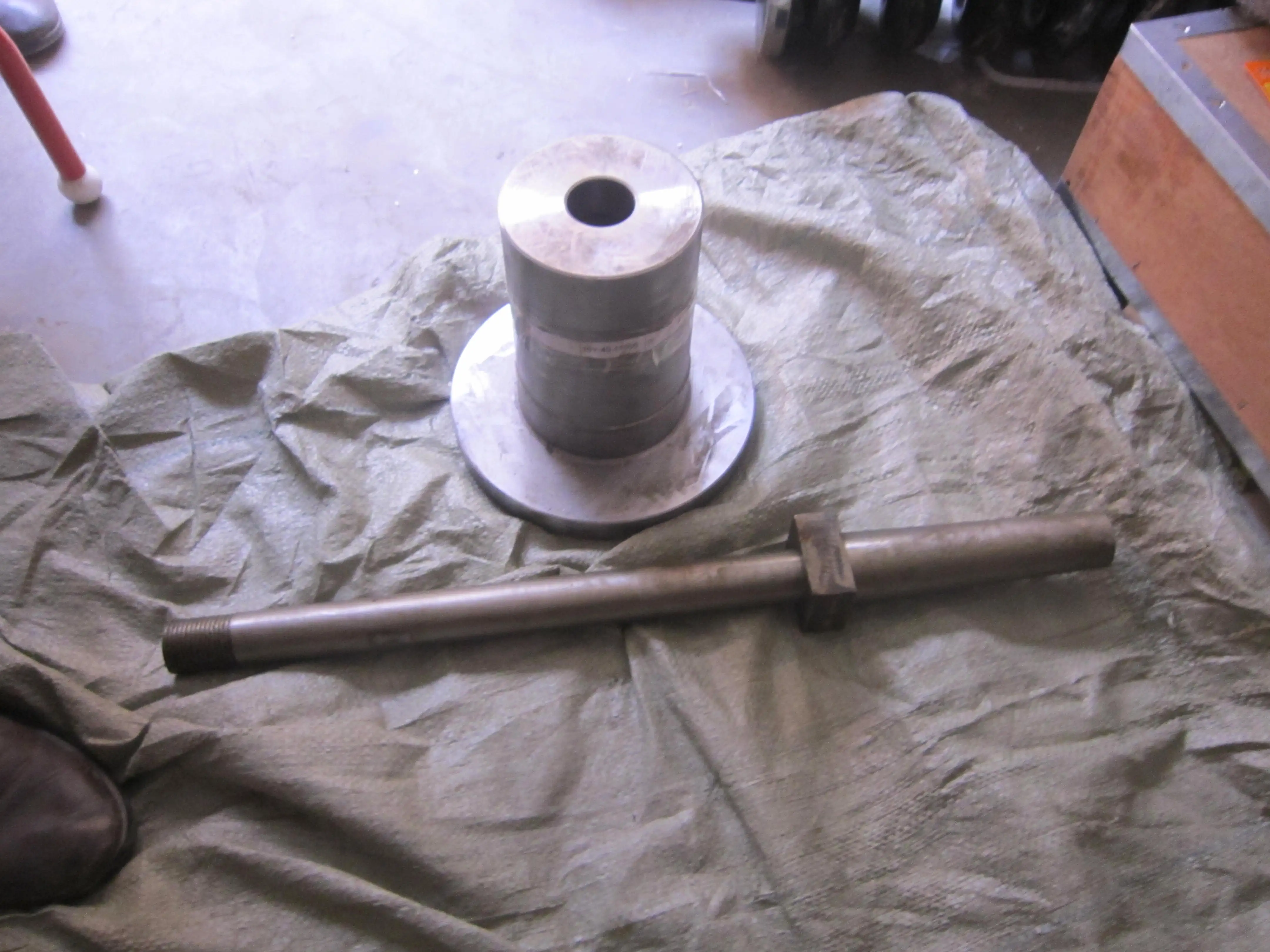 Manufacture wholesale selling products 01010-31255 bolt for bulldozers d85a-12 d80a-12 d70 d75s-2