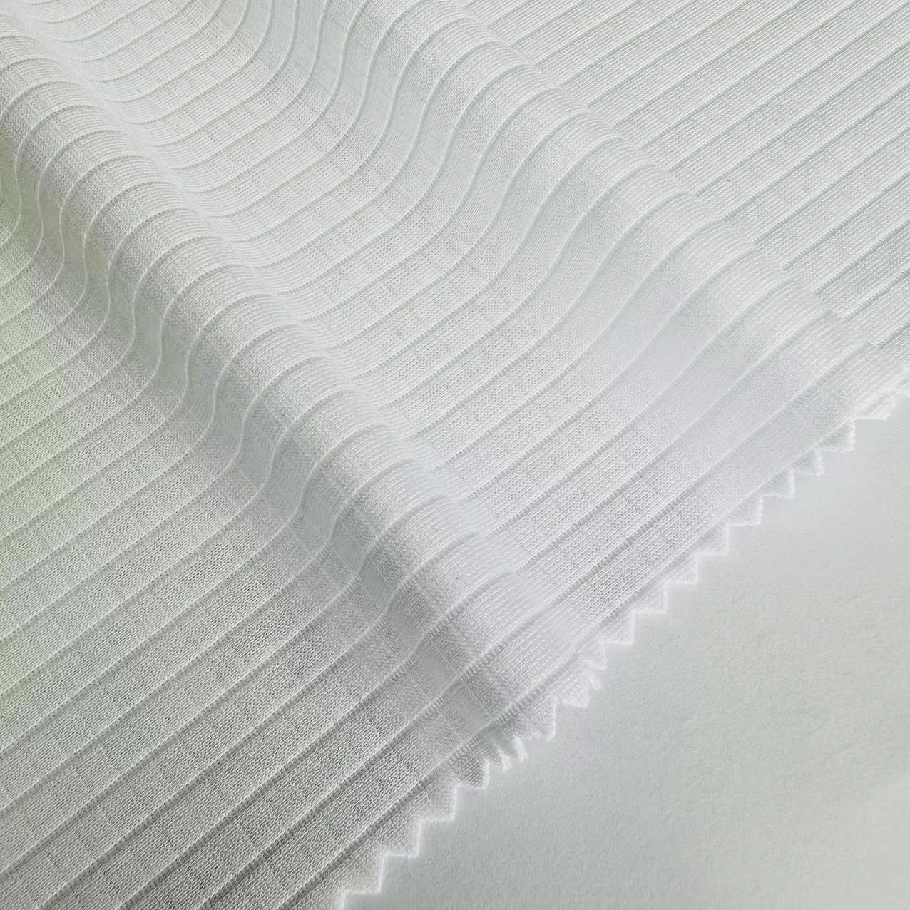 Wholesale 130gsm 100%polyester soccer jersey fabric white dri fit fabric check jacquard fabric for sports shirt
