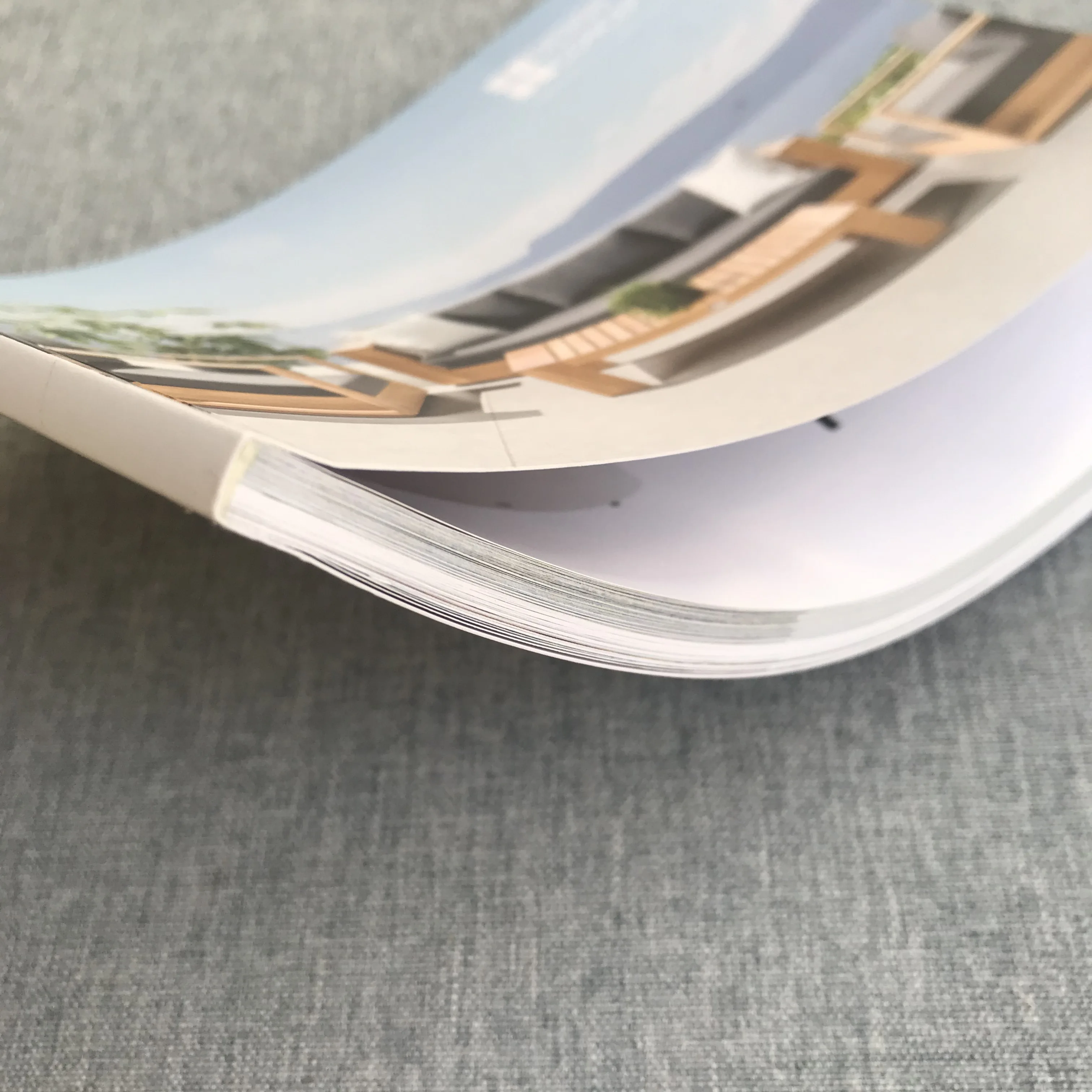 Factory Customized A5 Magazine Booklet Instruction Manual Catalog Thick Booklet Flyer Flyer Poster Brochure Printing