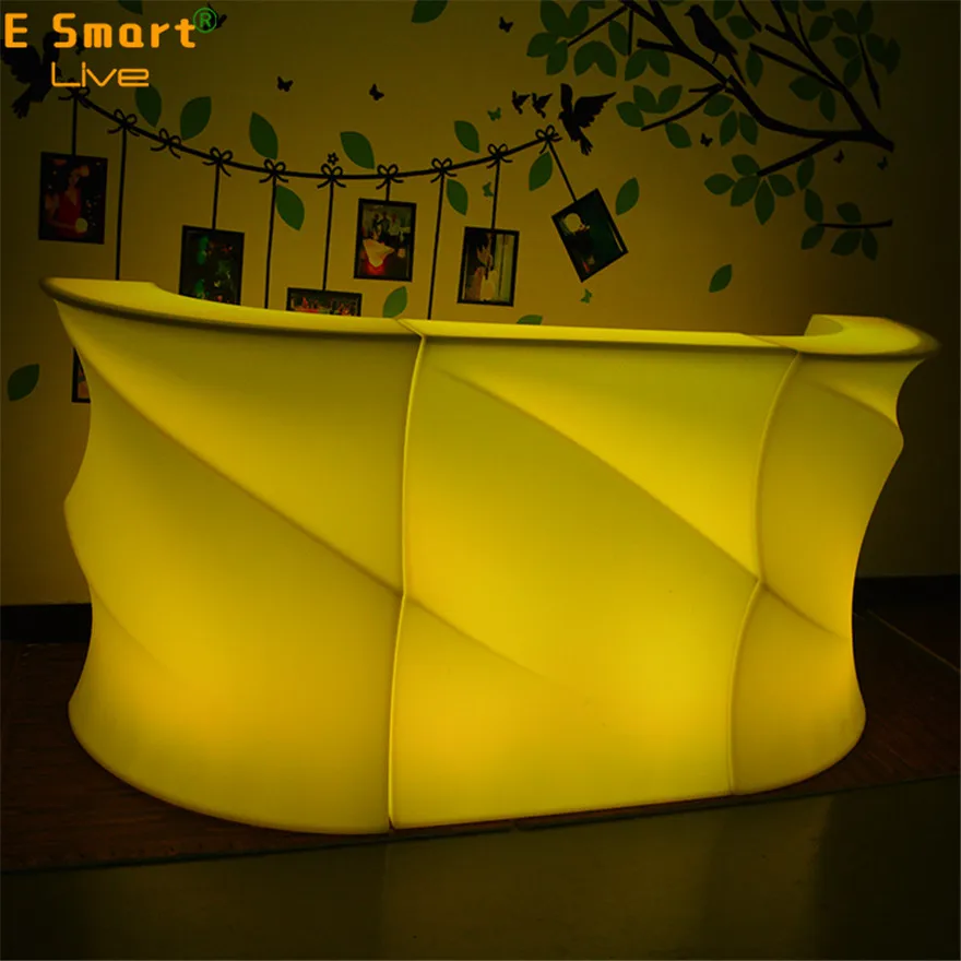 2022 hotsale product bar tables with high stools dental chair furniture sectional sofas led furniture bar counter