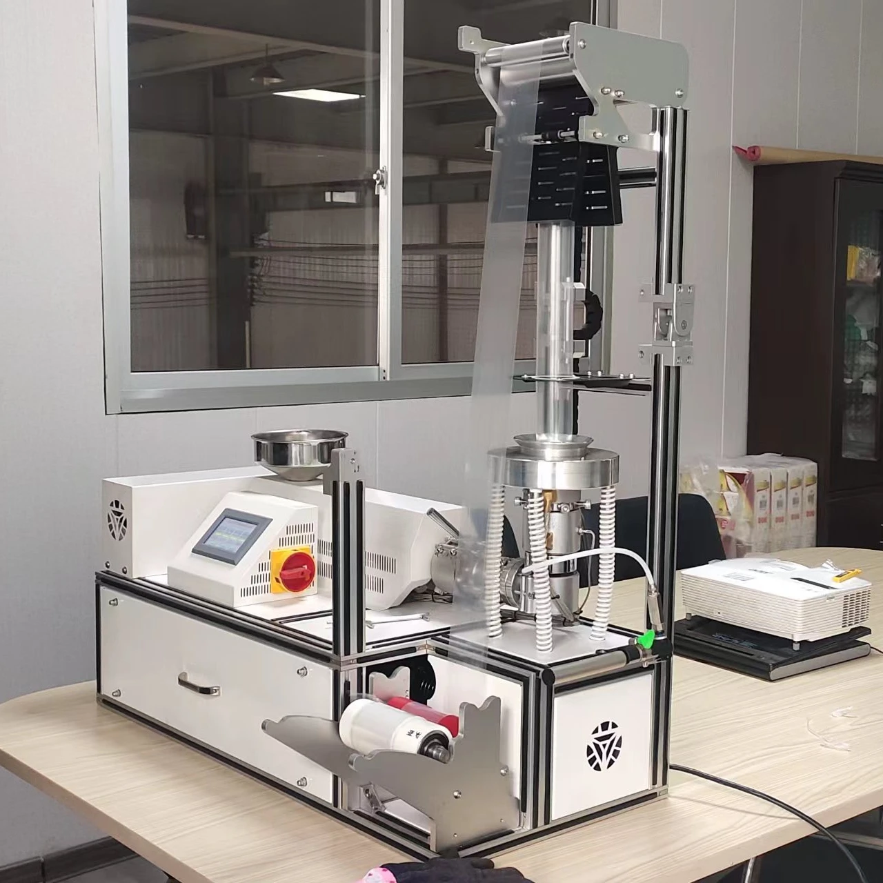HDPE LDPE PP PE PLA Plastic Polymer Nylon Fully Automatic Single Layer Laboratory Small Film Blowing Machine