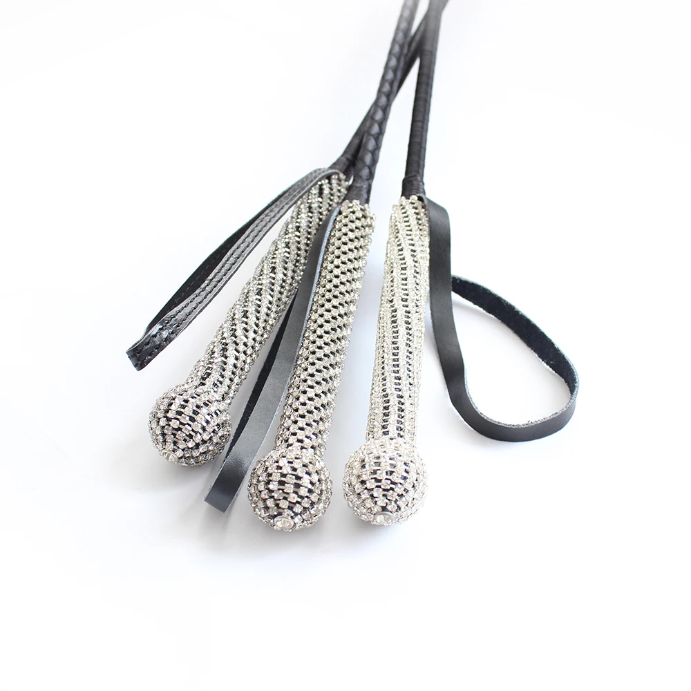 
High-grade Crystal BDSM Spanking Whip Bondage Floggers Sexy Toys for Female Long Whips for Stage Property Kit 