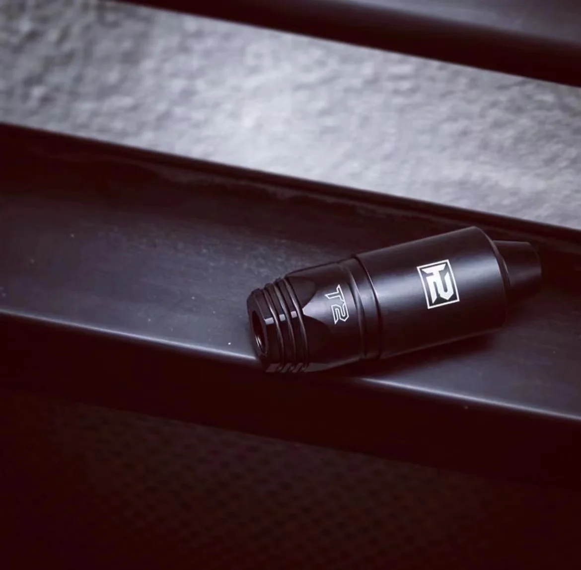 High Quality T2 Fatboy Tattoo Gun Liner Shader Tattoo Machine Pen with Grip