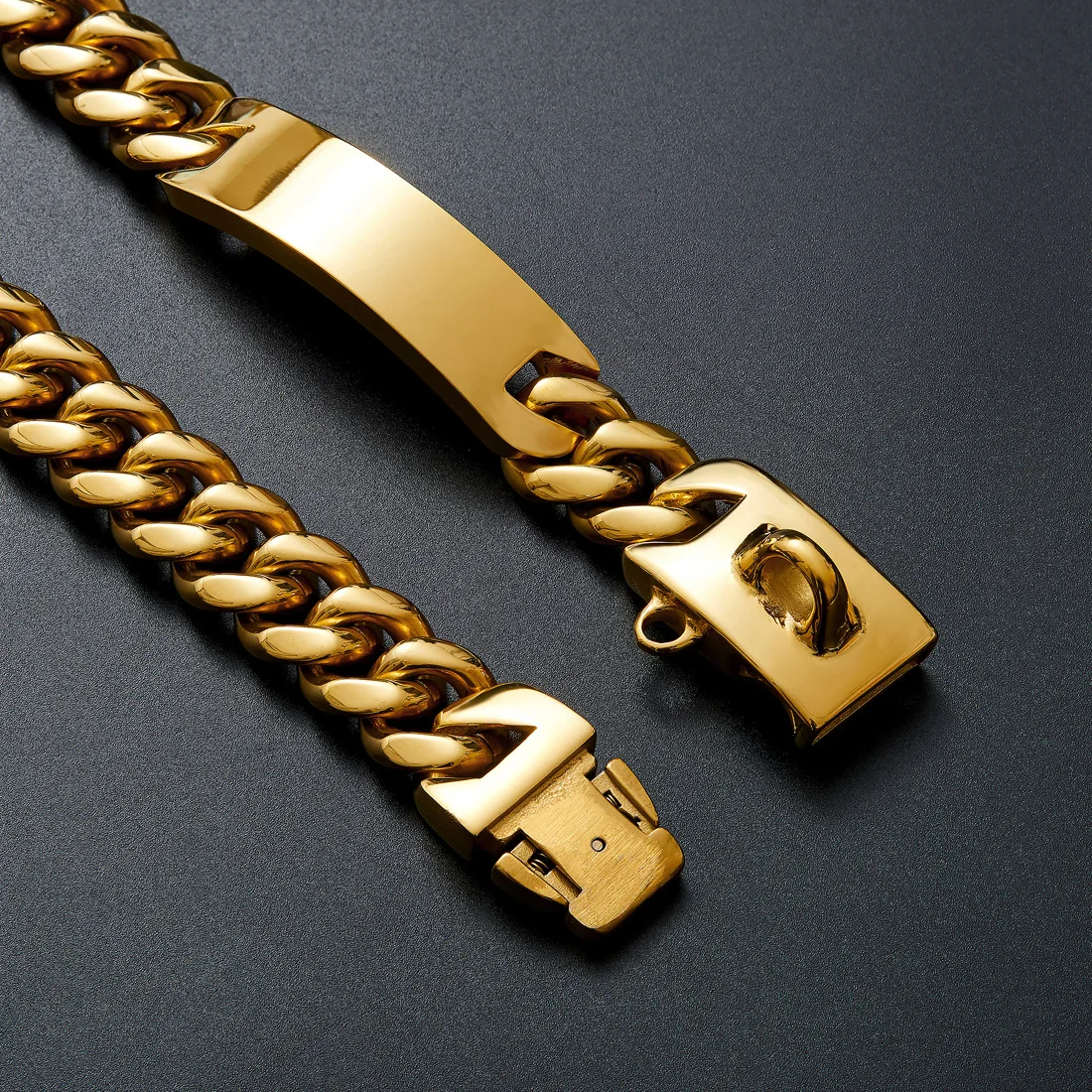 2023 Amazon Wholesale New Style Customized Pet ID Tag Cuban Chain 18mm Metal Pitbull Dog Collars Collar Gold