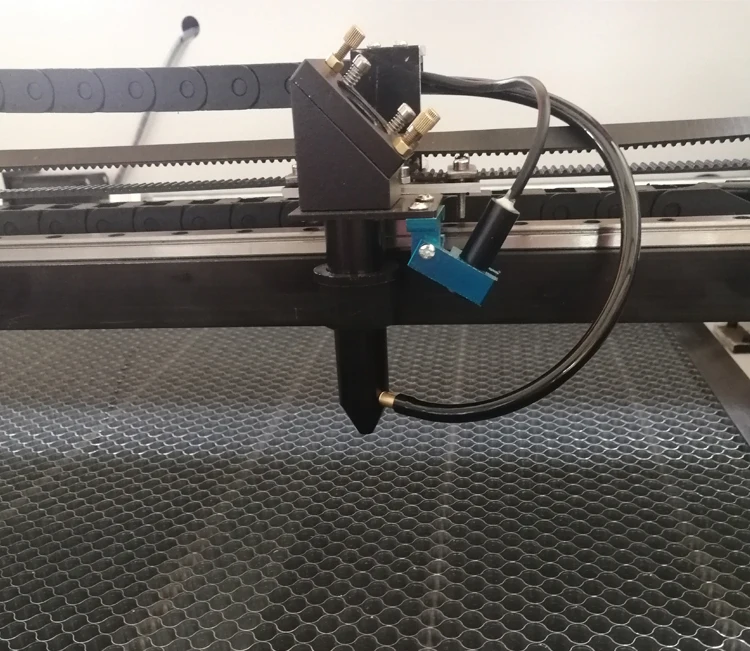 60w 80w 100w 130w 150w 6090 1060 1080 co2 laser engraving machine with ruida 6445 offline control system