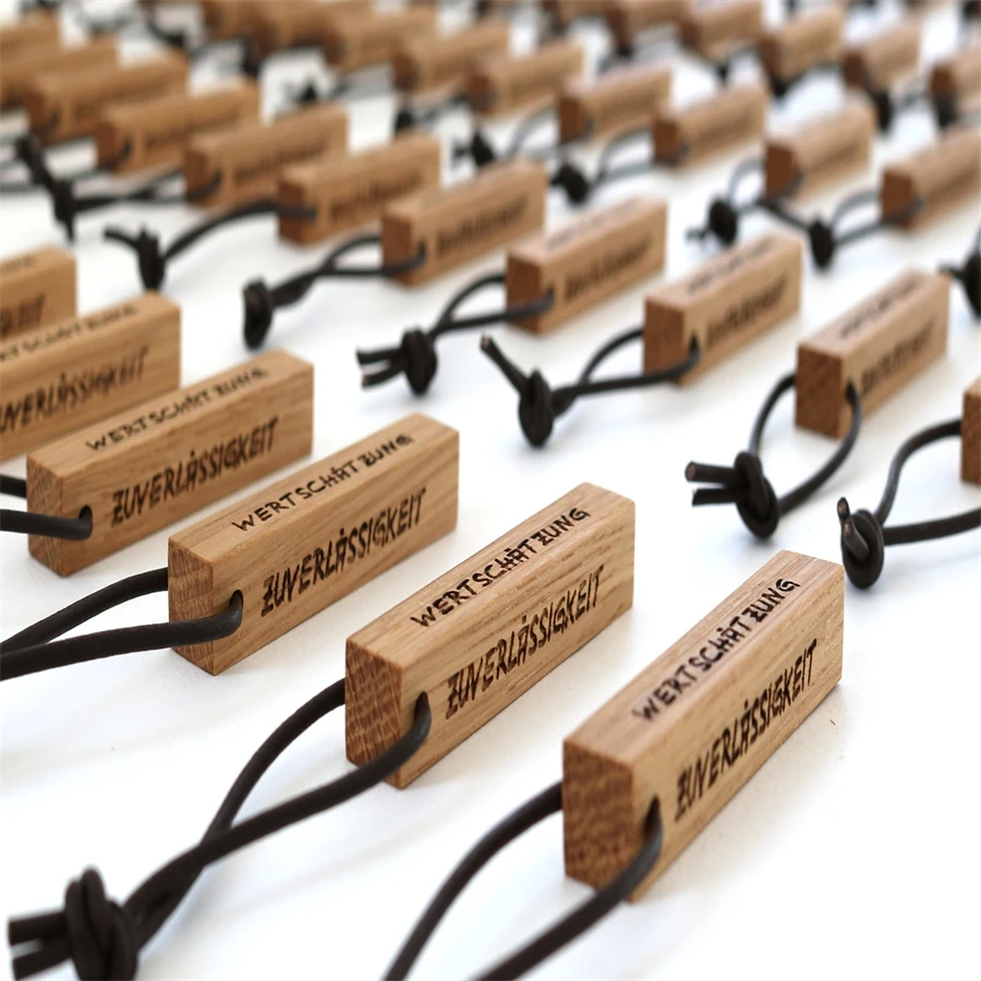 Wholesale Custom Personalized Rectangle Handmade Logo Backpack Bar Blank Name Gifts Key Chain Engraving Wood Keychain