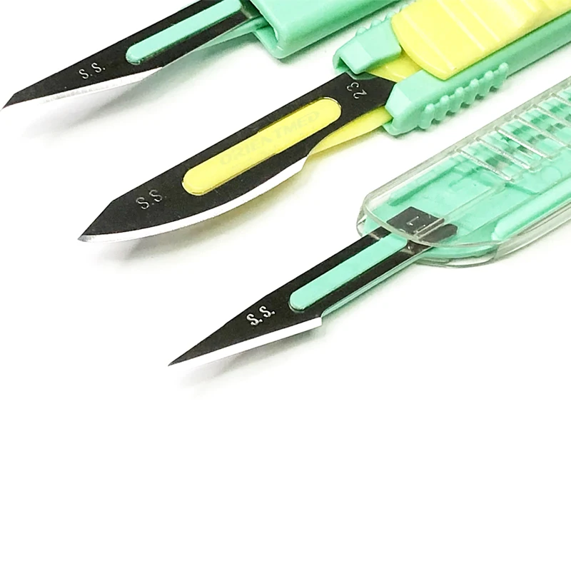 ORIENTMED High quality disposable sterile scalpel with carbon steel retractable blade