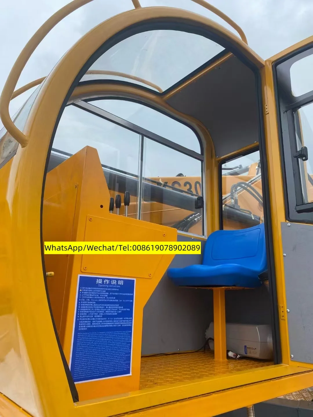 China Dongfeng 24m Hydraulic Aerial Manlift Work Platform Truck with cabin 4*2 truck mounted aerial working platform with crane