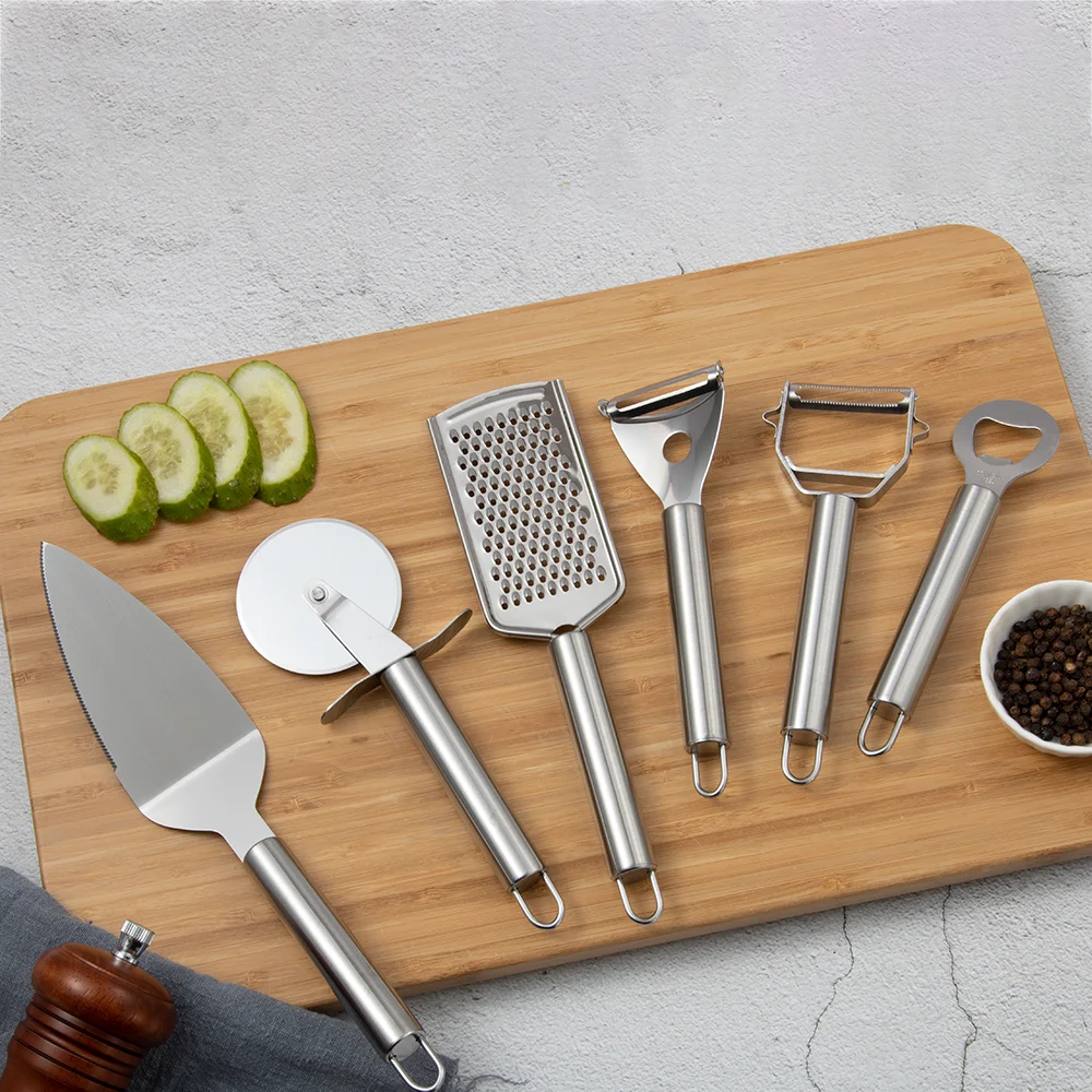 Factory wholesale 20pcs Silicone Kitchen Accessories With stainless steel Handle And Cuttings Board Storage Bucket utensils set