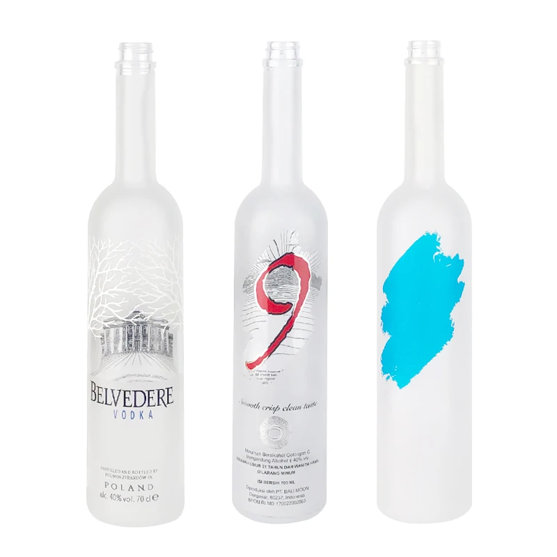 Изготовленная на заказ пустая 700 мл бутылка для водки спирта алкогольных напитков виски спиртовой текилы круглая стеклянная с крышкой продажи от производителя