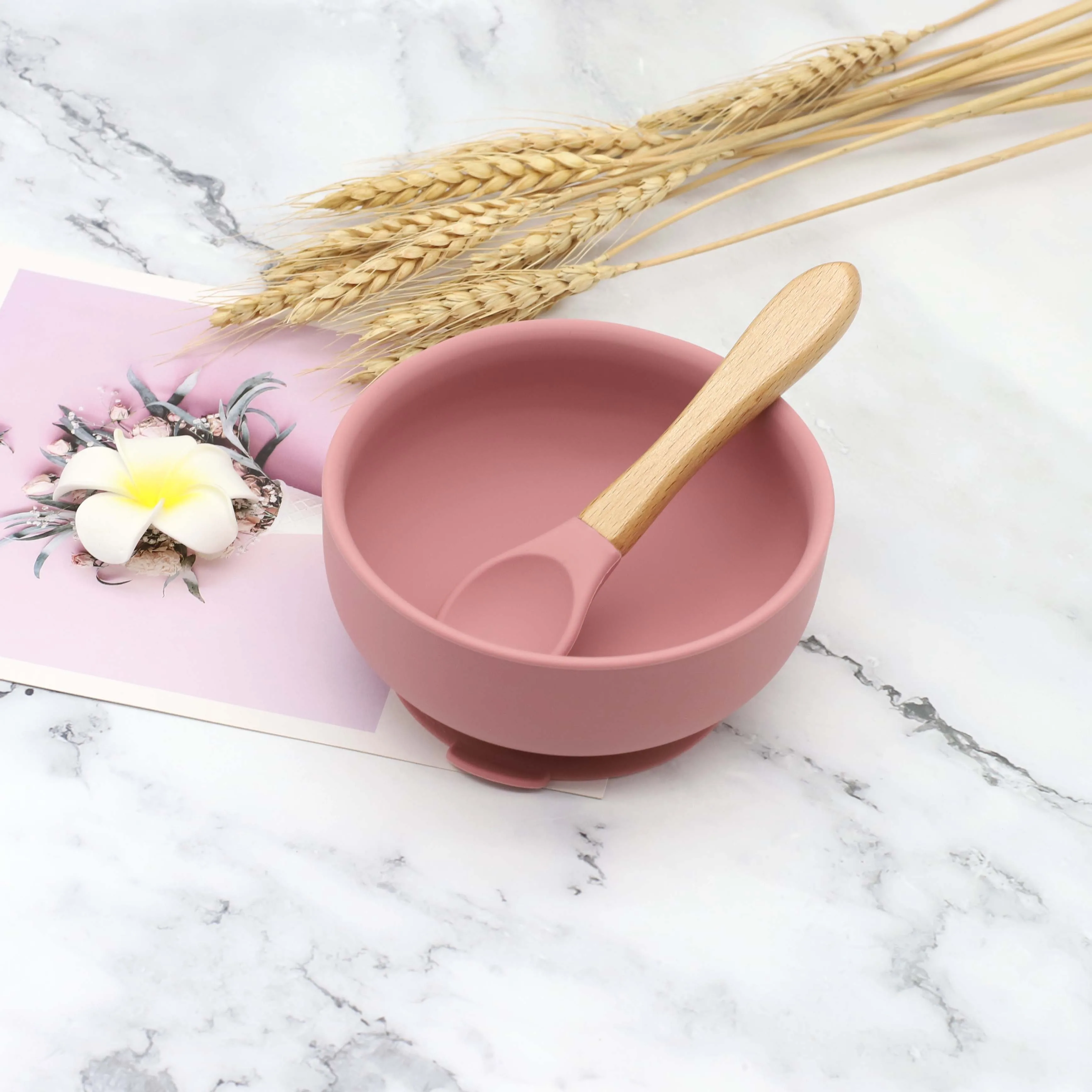 2021 New Design Bpa Free Food Grade Feeding Baby Suction Bowl Silicone Bowl