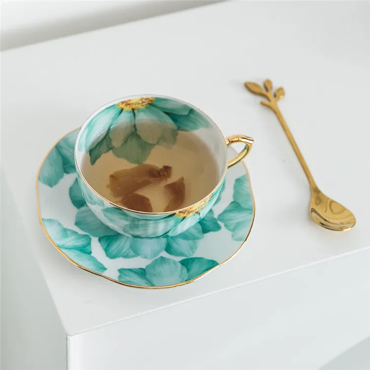 Kitchen & Tabletop Luxury Handmade Gold Handle Flower Latte Coffee Cup Afternoon Tea Cups and Saucers Ceramic Cup with Spoon