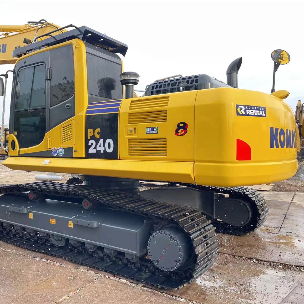 Экскаватор Подержанный из Японии оригинальный PC240-8 KOMATSU экскаватор 24 тонны для продажи в хорошем состоянии низкая цена