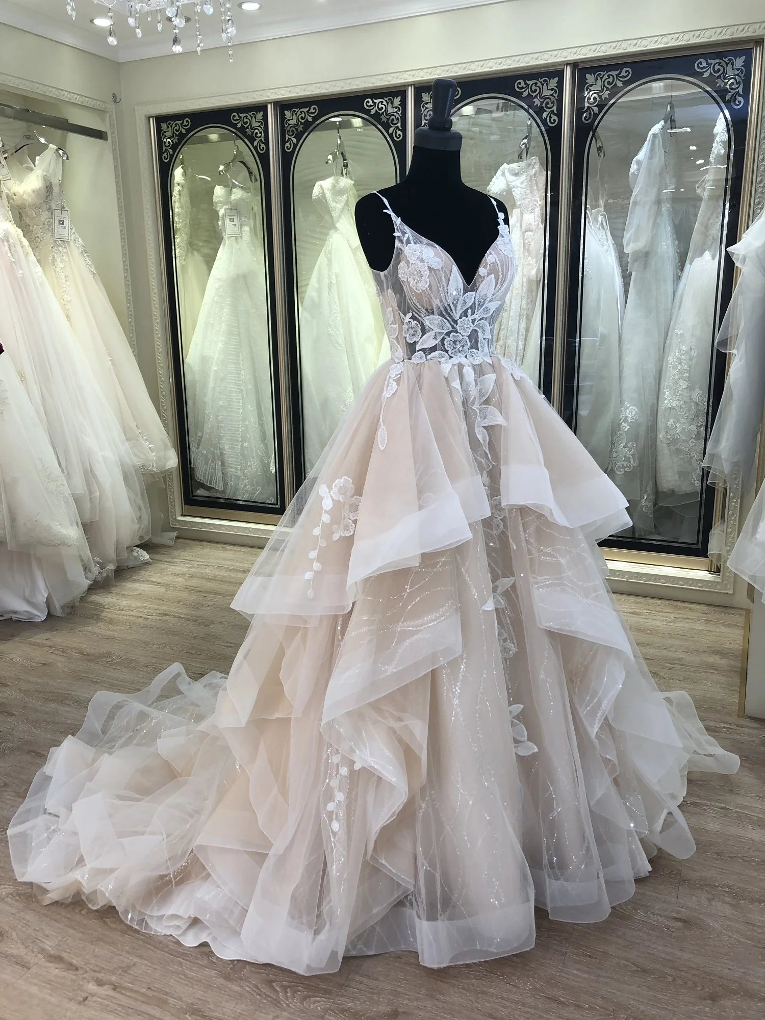 vestidos de noiva 2022 High quality ruffles spaghetti strap  wedding dresses ball gowns for women