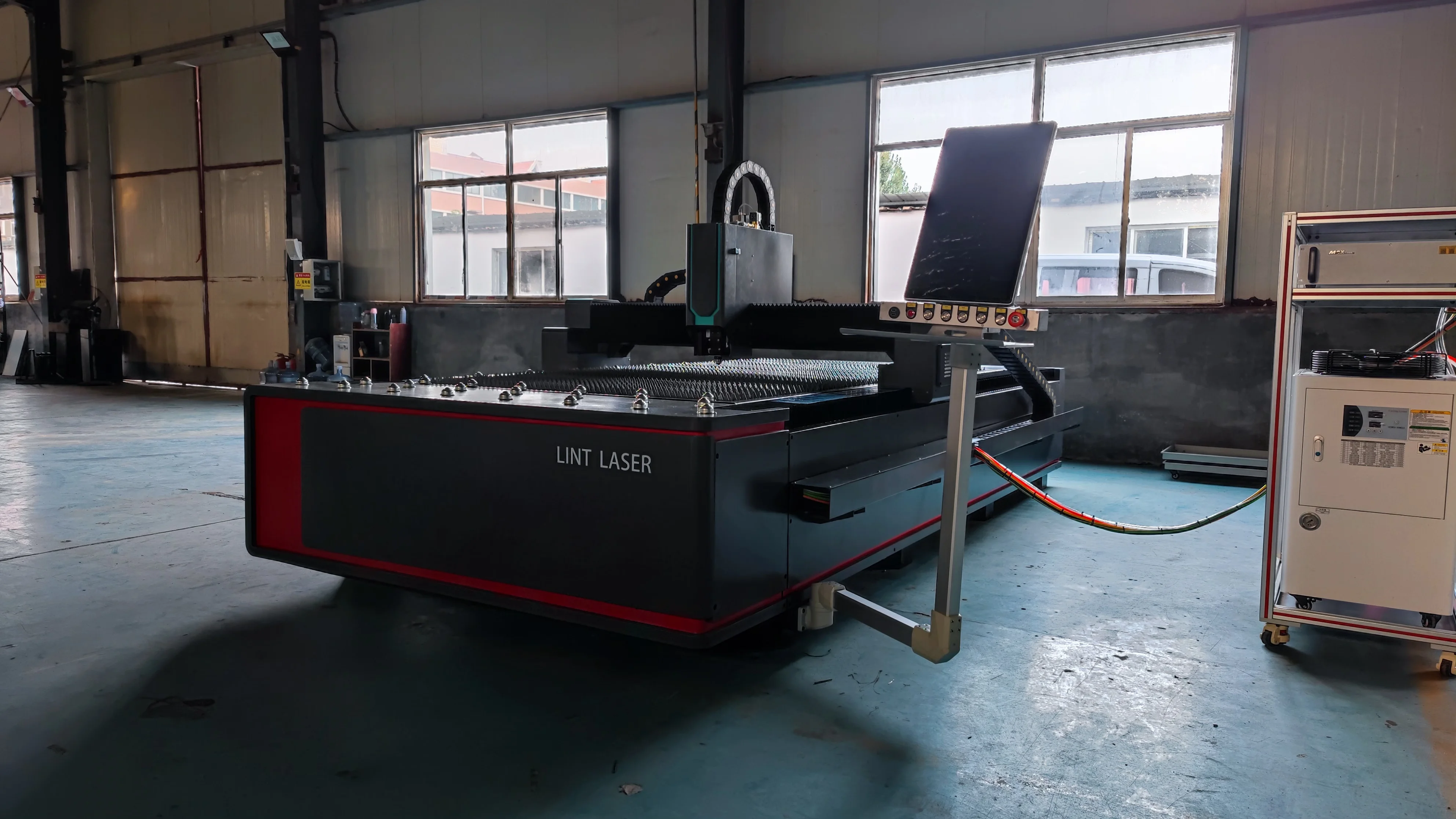 3015 1530 CNC Laser Metal Cutting Machine with Pipe Round CNC Plate and Tube 1000W 2000W Fiber Laser Cutting Machine