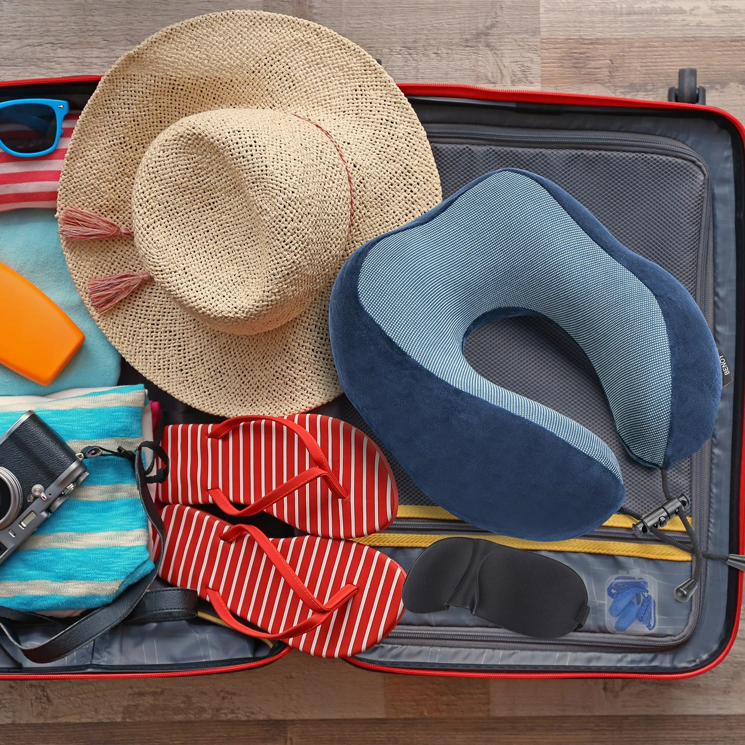 Hot sale Amazon airplane memory foam neck head pillow travel set kit with eye mask