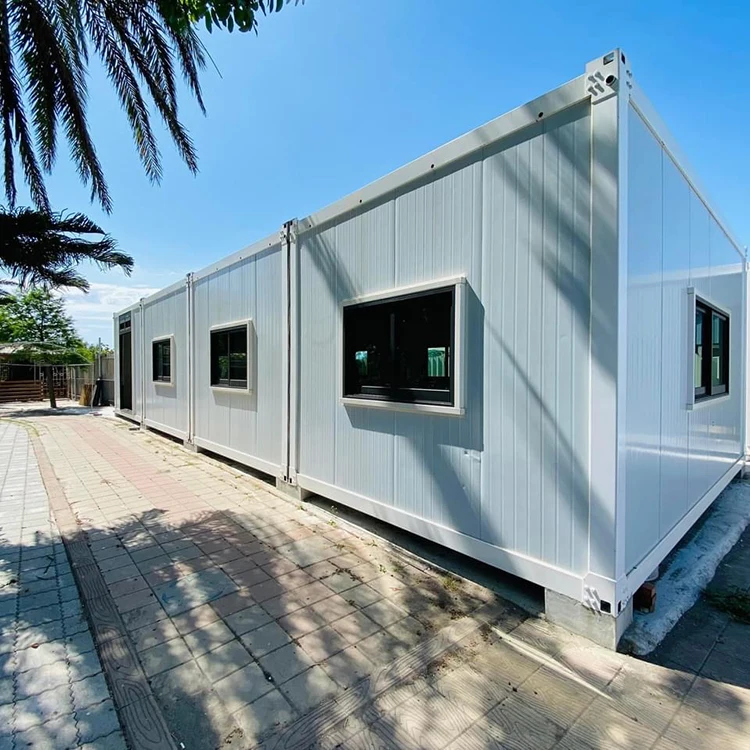 DXH manufacture design luxury large townhouse prefab container house 3 bedroom single storey mansion houses flat pack for living