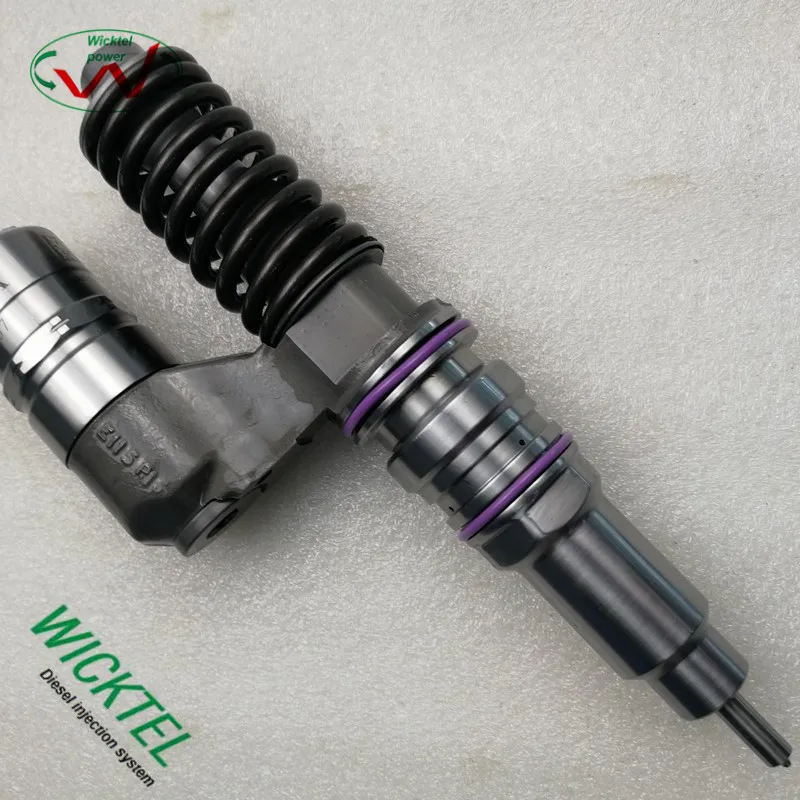 0414702015 High Quality Hot Sale Common Rail Fuel Injection Diesel Fuel Injectors 3825257 0414702015 For VOLVO Truck